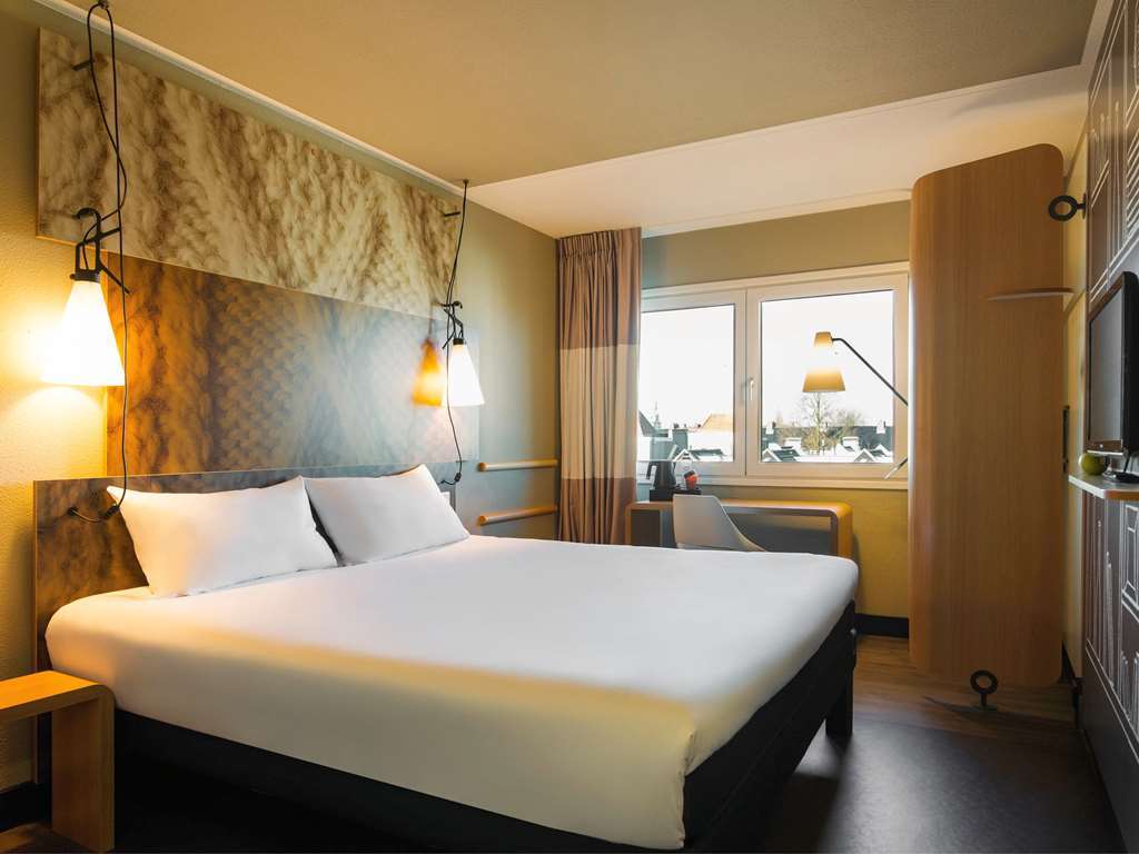ホテル イビス アムステルダム シティ ストープラ 部屋 写真